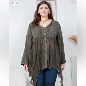 NWT YOUNG THREADS BOHO TOP